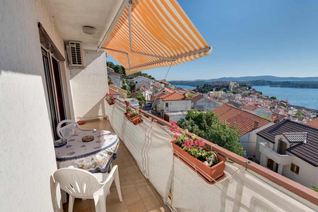 Lara Apartment Sibenik Exterior photo
